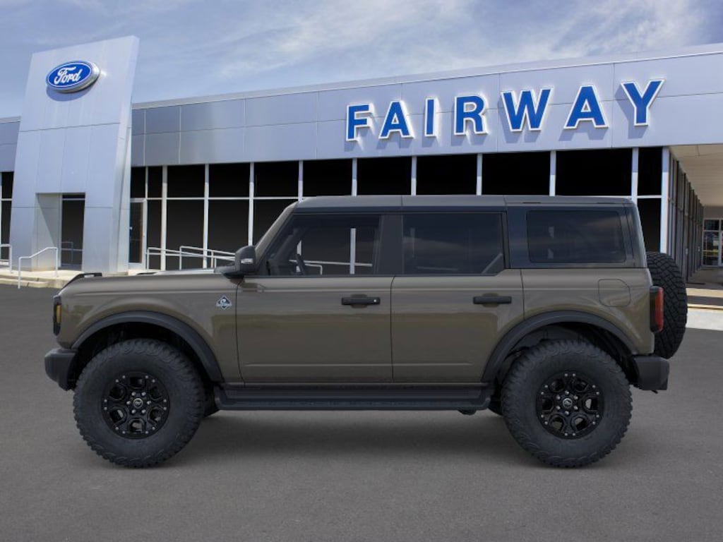 New 2025 Ford Bronco Outer Banks SUV