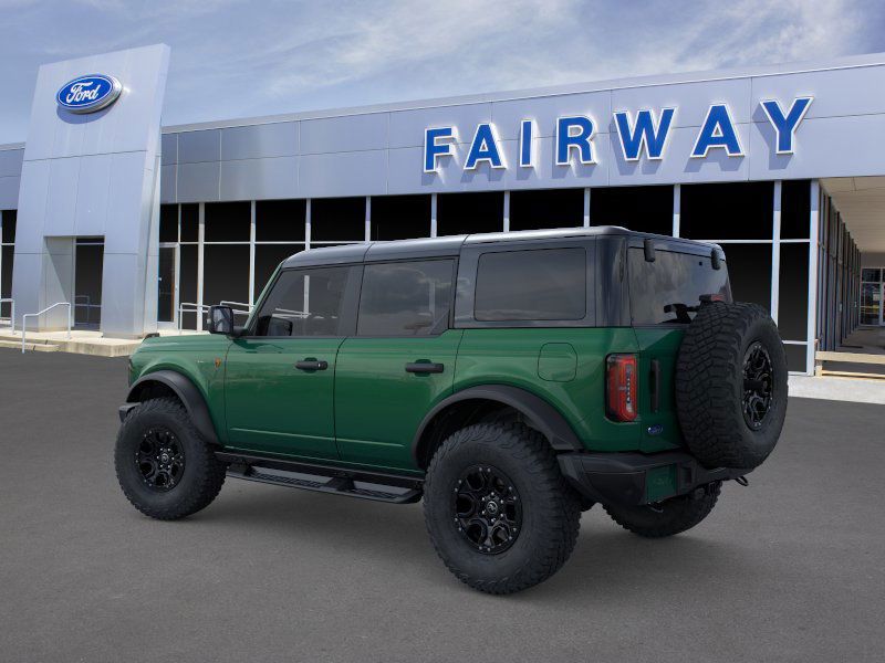 2025 Ford Bronco Badlands photo 3