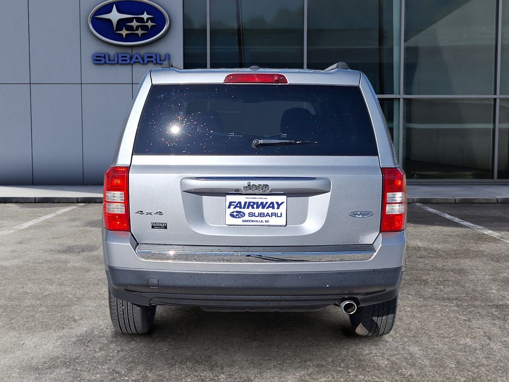 2016 Jeep Patriot Latitude 4x4 photo 5