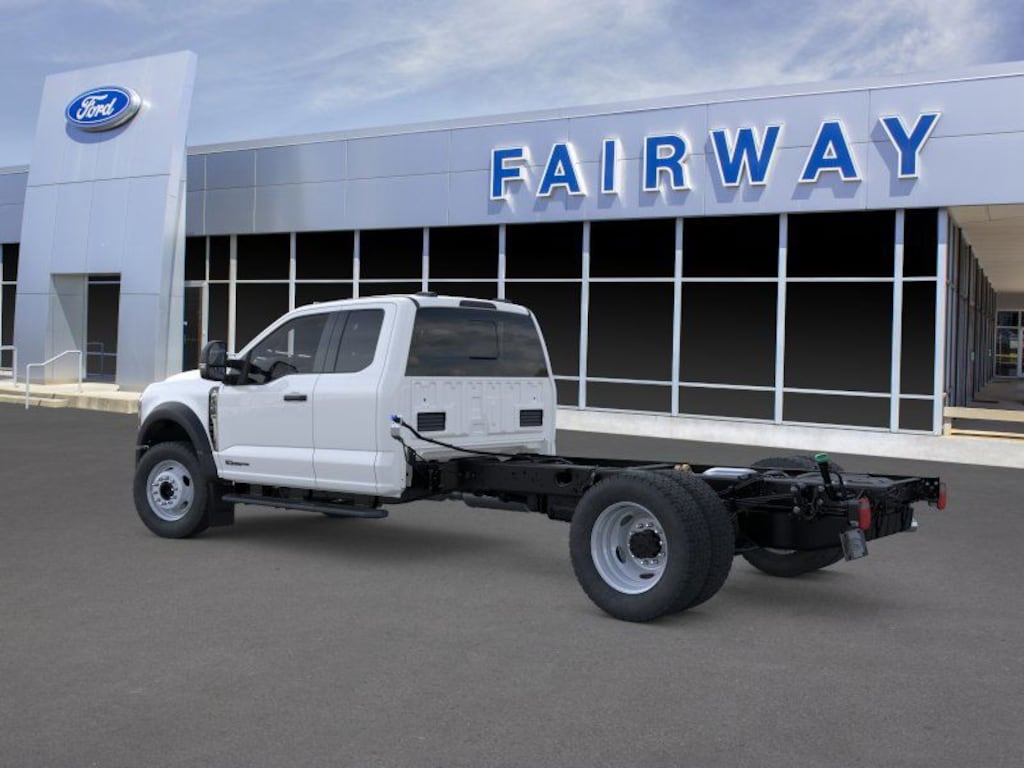 New 2025 Ford F-450 Chassis XL Extended Cab