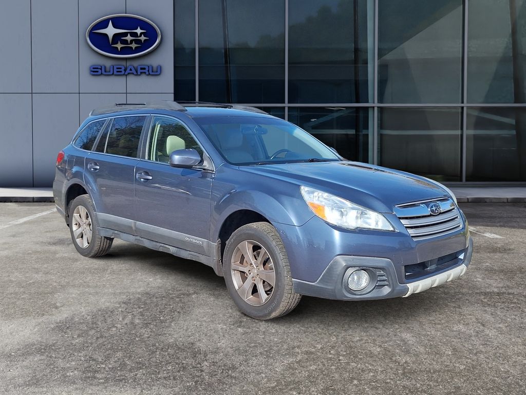 2014 Subaru Outback 2.5i Limited (CVT) photo 2