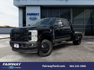 2025 Ford F-350 Chassis XLT Crew Cab