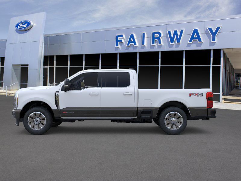 2025 Ford F-250 King Ranch photo 2