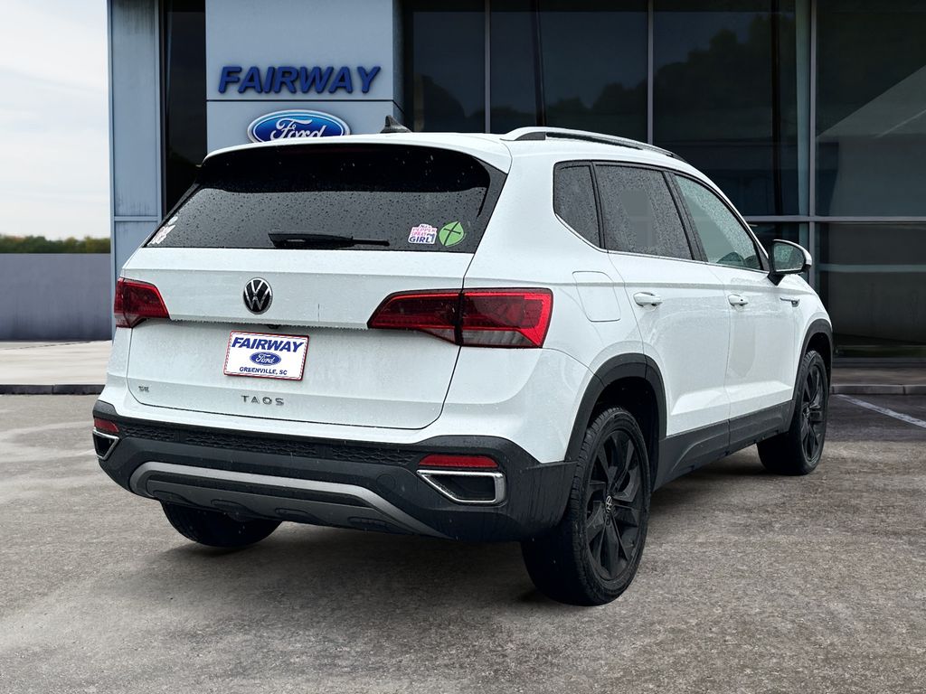 2022 Volkswagen Taos 1.5T SE photo 6