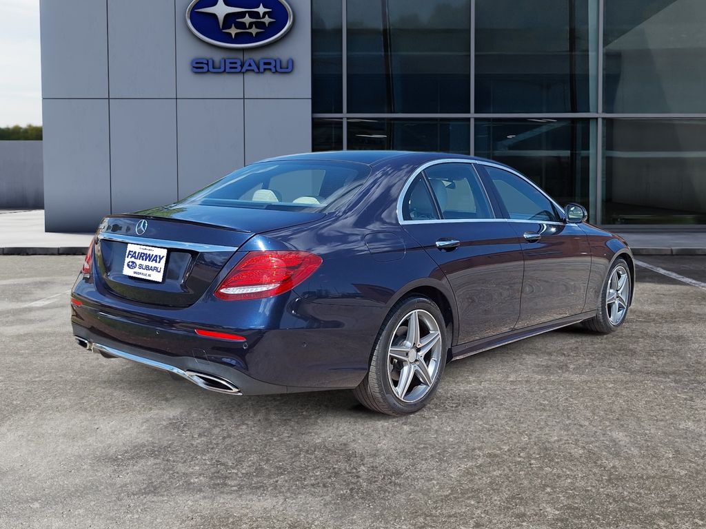 2017 Mercedes-Benz E-Class E 300 photo 5