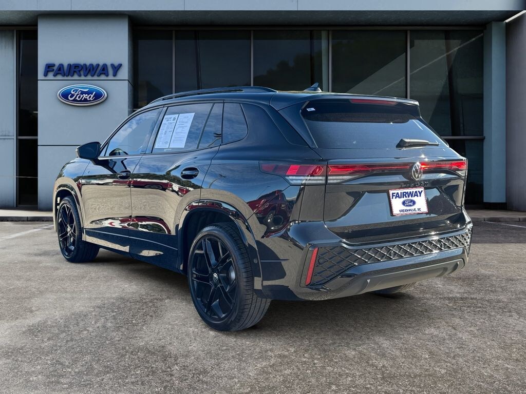 Used 2025 Volkswagen Tiguan 2.0T SE R-Line Black SUV