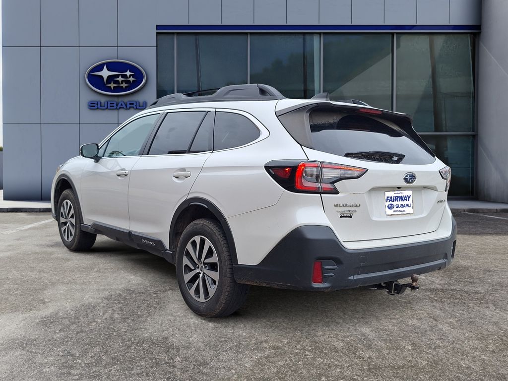 2022 Subaru Outback Premium photo 4