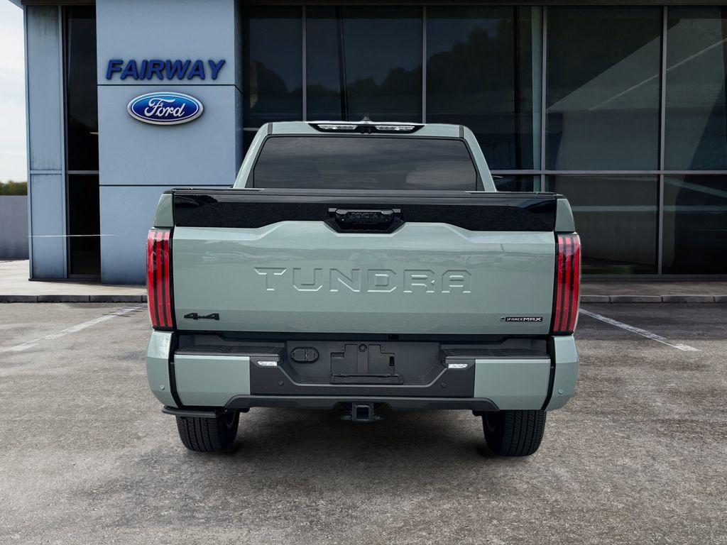 2025 Toyota Tundra i-FORCE MAX Platinum photo 5