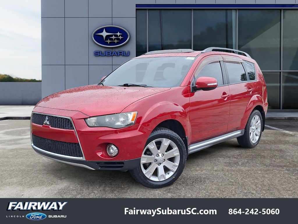 2012 Mitsubishi Outlander SE 2WD's photo