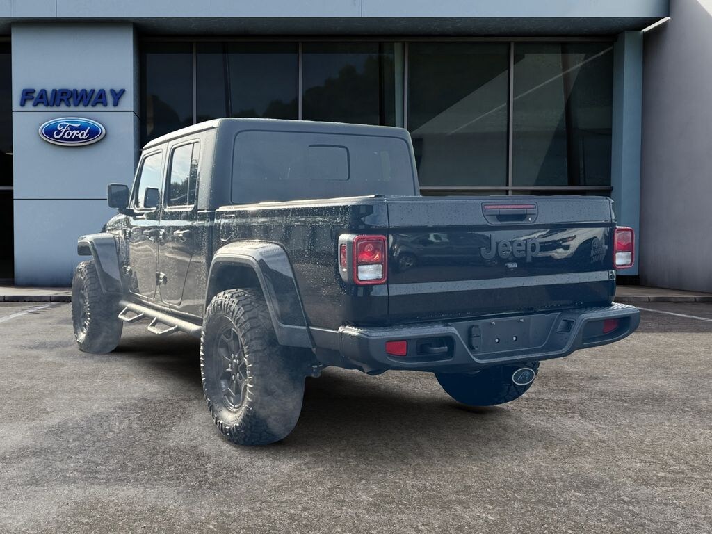 Used 2021 Jeep Gladiator Sport Truck Crew Cab