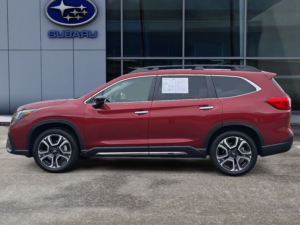 2025 Subaru Ascent Touring 7-Passenger photo 6