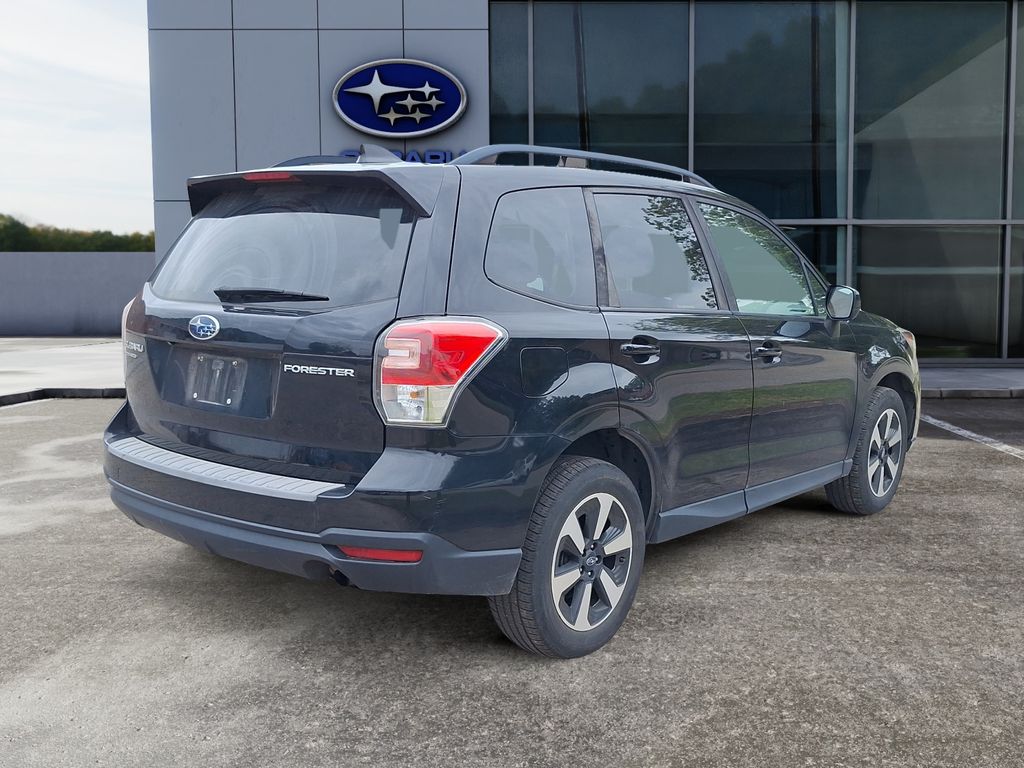 2018 Subaru Forester 2.5i Premium with All Weather Package + Starlink photo 6