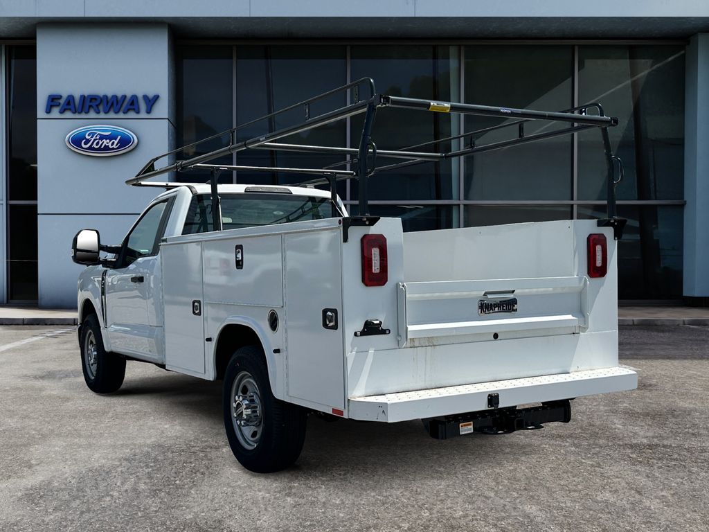 2024 Ford F-350 Super Duty Chassis Cab XL - Photo 6