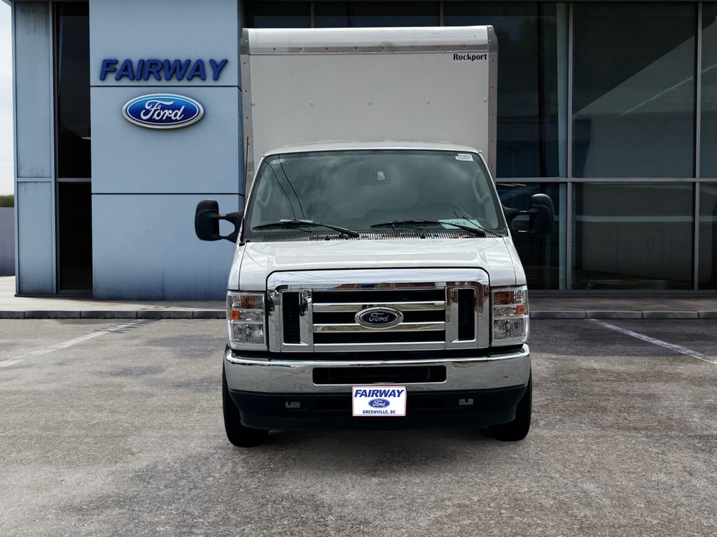 2025 Ford E-350 Base photo 2