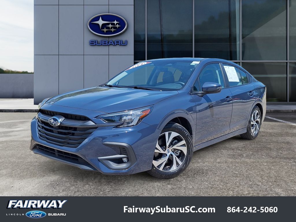 2025 Subaru Legacy Premium's photo