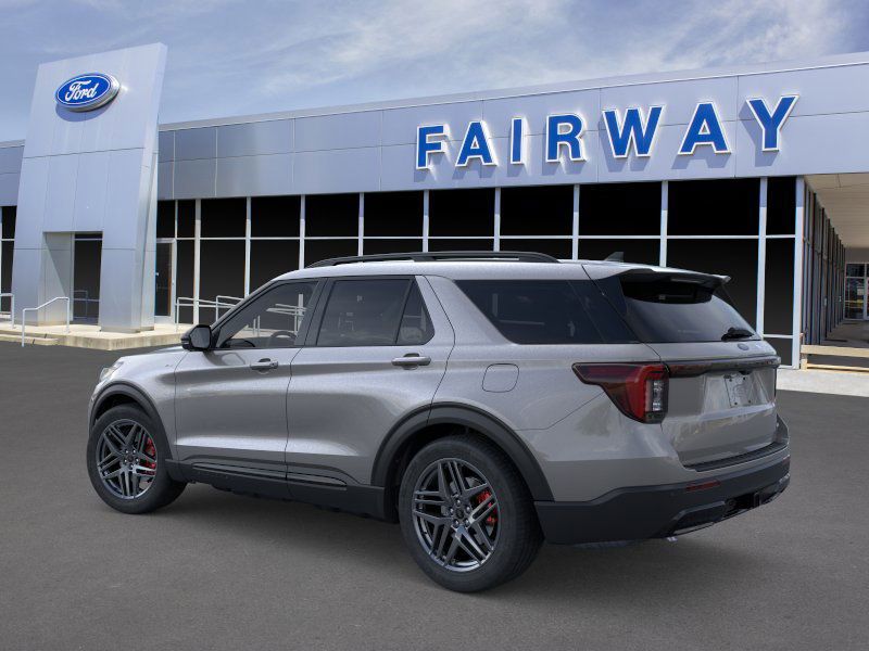 2025 Ford Explorer ST-Line photo 2