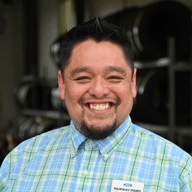 Staff member Kevin Autaubo from ID_4f47e7