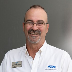 Staff member Tom Collins from ID_4f47e7