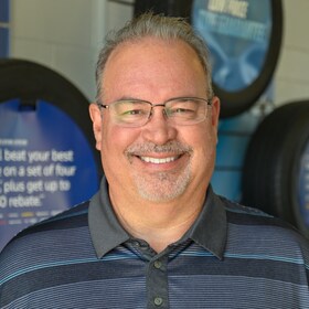 Staff member Tim Bouton from ID_4f47e7