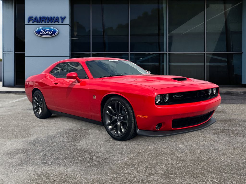 2021 Dodge Challenger R/T Scat Pack photo 3