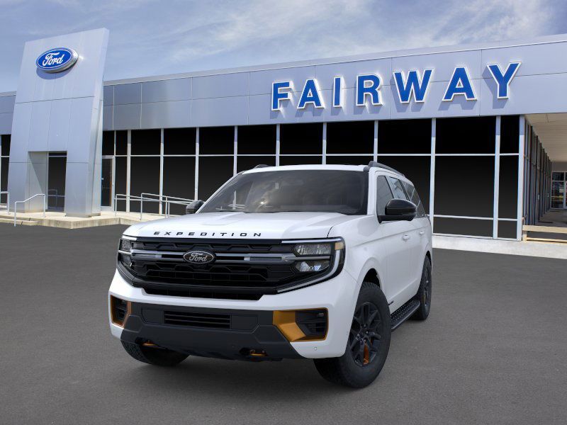 2025 Ford Expedition photo 2
