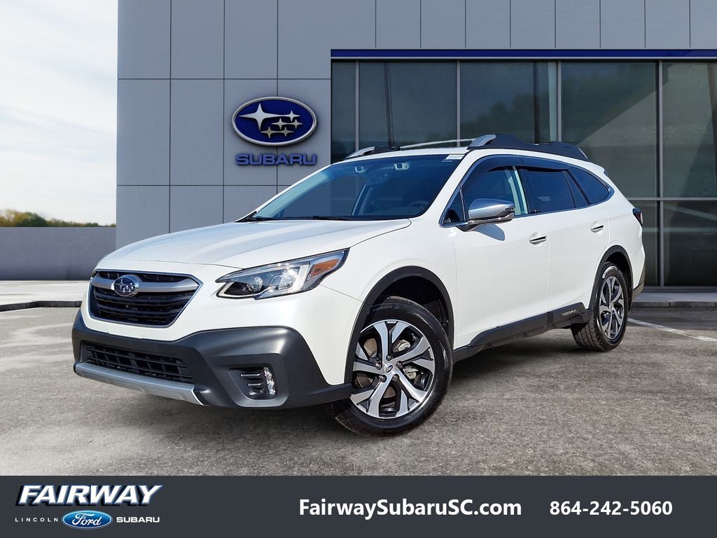 2022 Subaru Outback Touring's photo