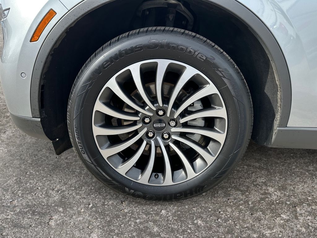 2023 Lincoln Aviator Reserve photo 3