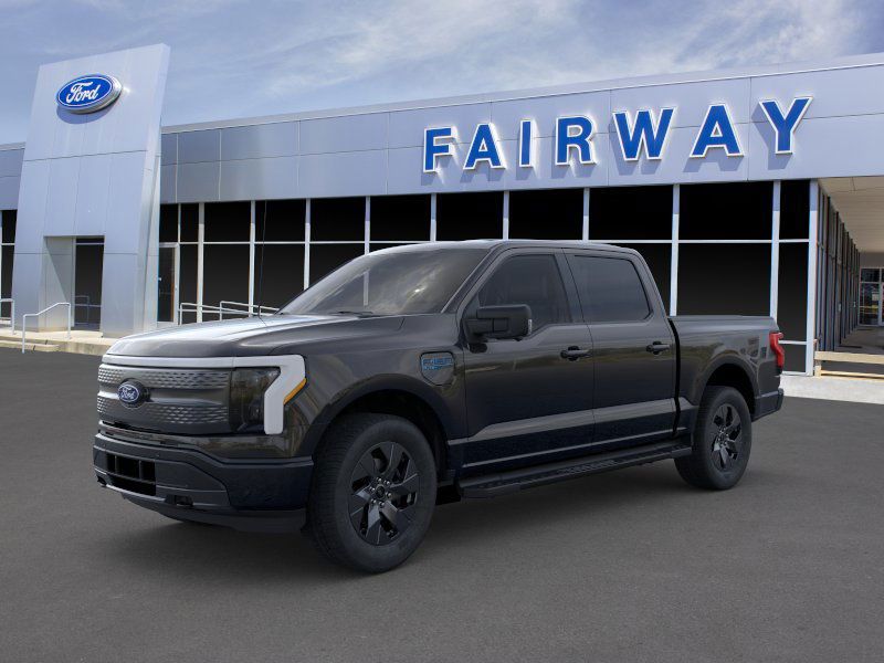 2025 Ford F-150 Lightning Flash's photo