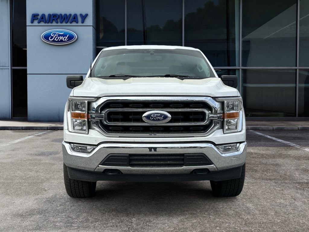 2022 Ford F-150 XLT photo 3