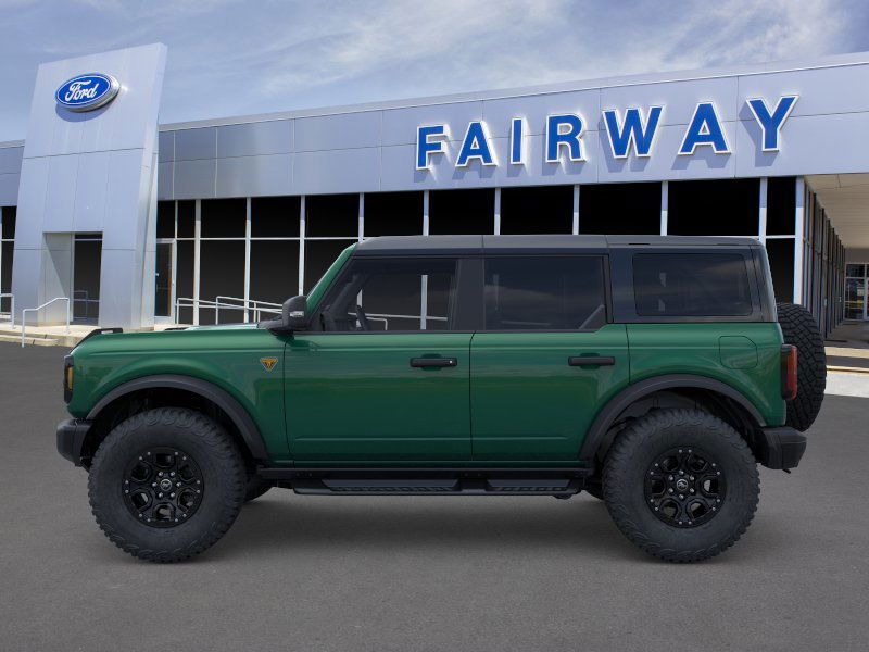 2025 Ford Bronco Badlands photo 2