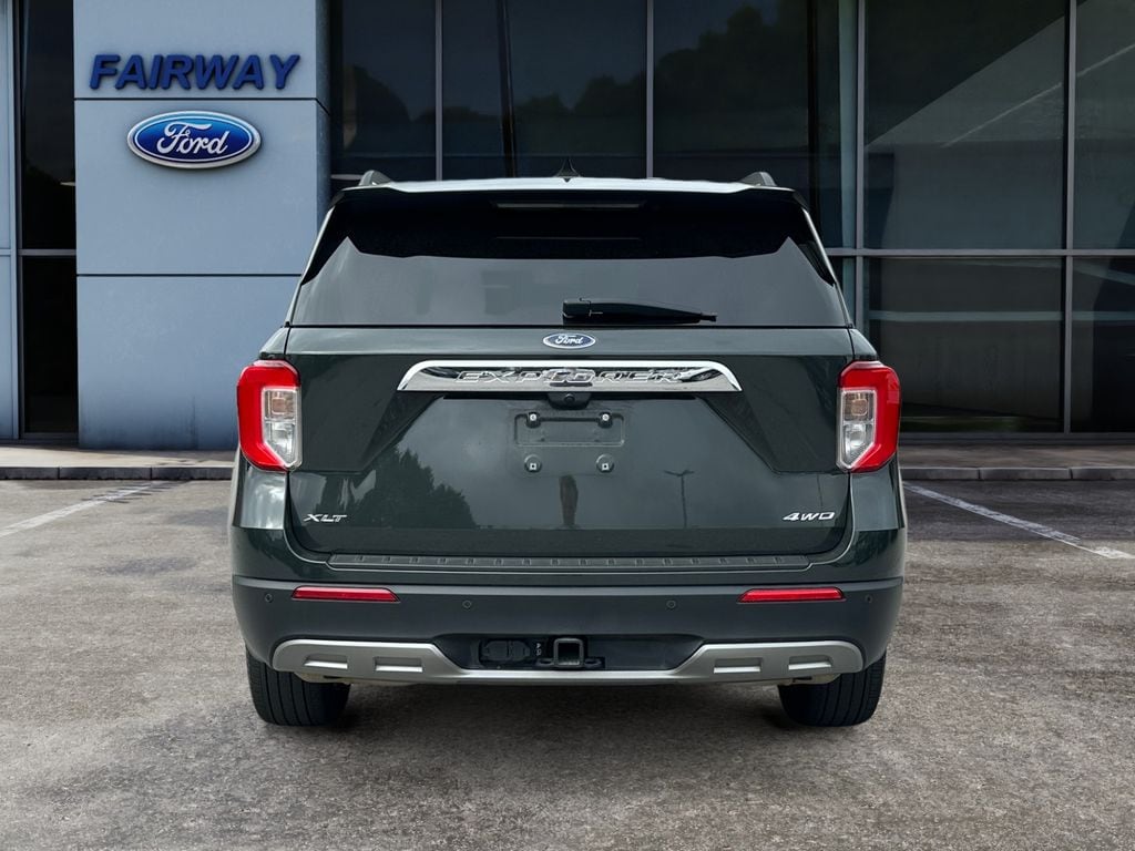 2023 Ford Explorer XLT photo 5