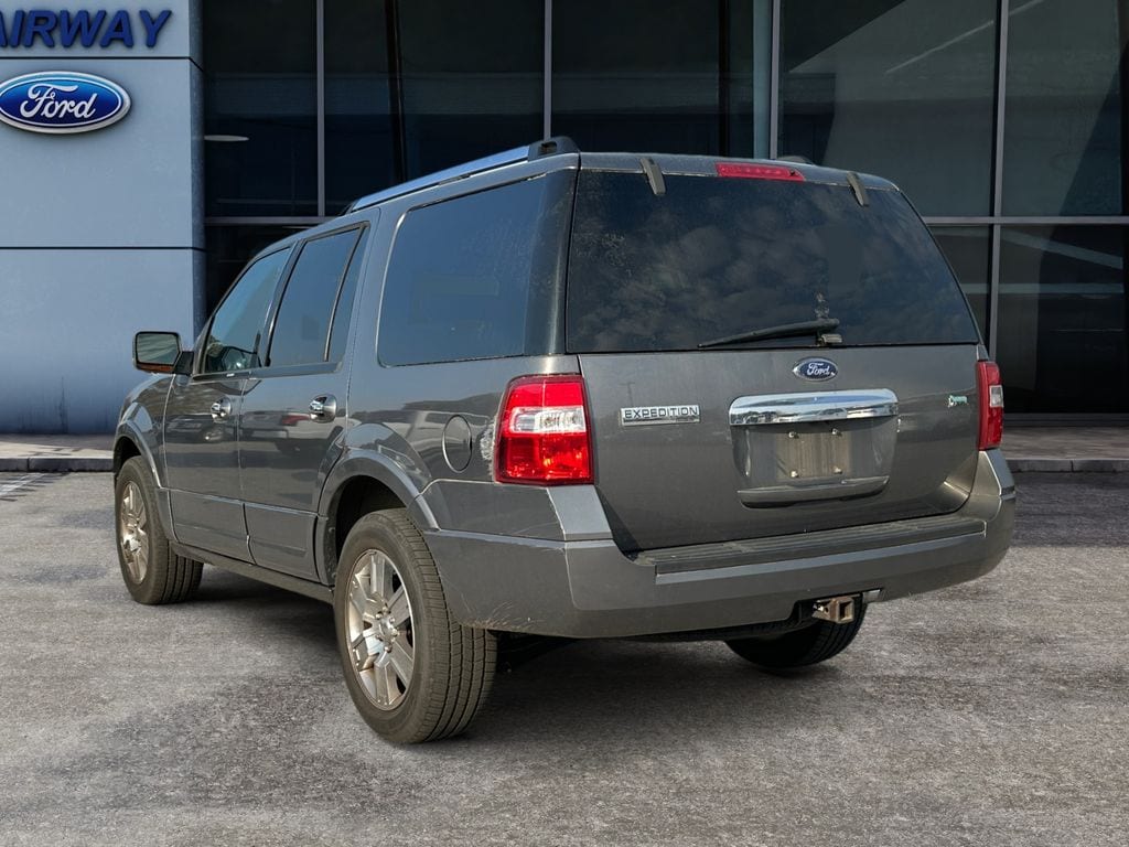 2010 Ford Expedition Limited photo 4