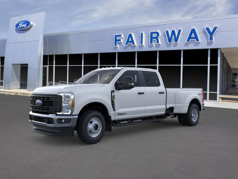 2026 Ford F-350 XL 4x4 Crew Cab 8' Box DRW's photo