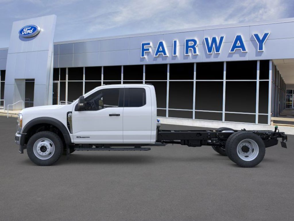 New 2025 Ford F-450 Chassis XL Extended Cab