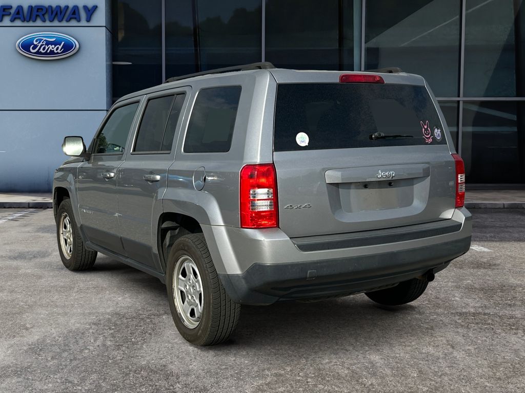 2015 Jeep Patriot Sport 4x4 photo 4