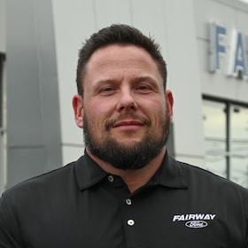 Staff member Kent Palm from ID_9c4702