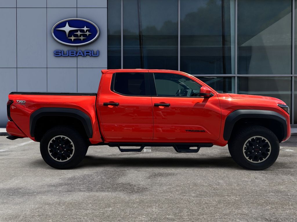 2024 Toyota Tacoma TRD Off Road photo 3