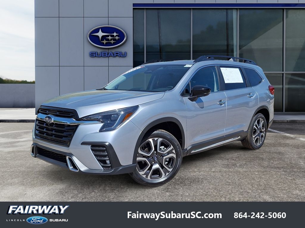 2025 Subaru Ascent Touring 7-Passenger photo 1