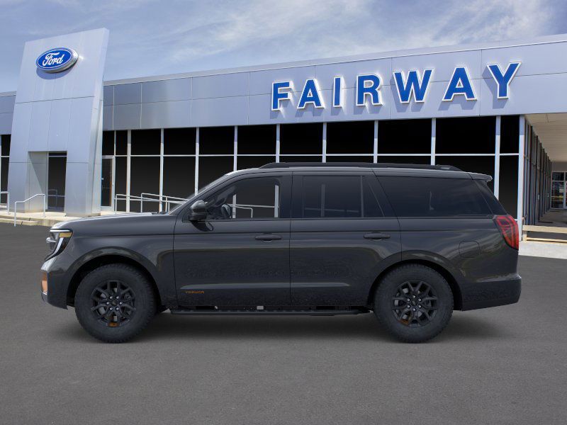 2025 Ford Expedition photo 3