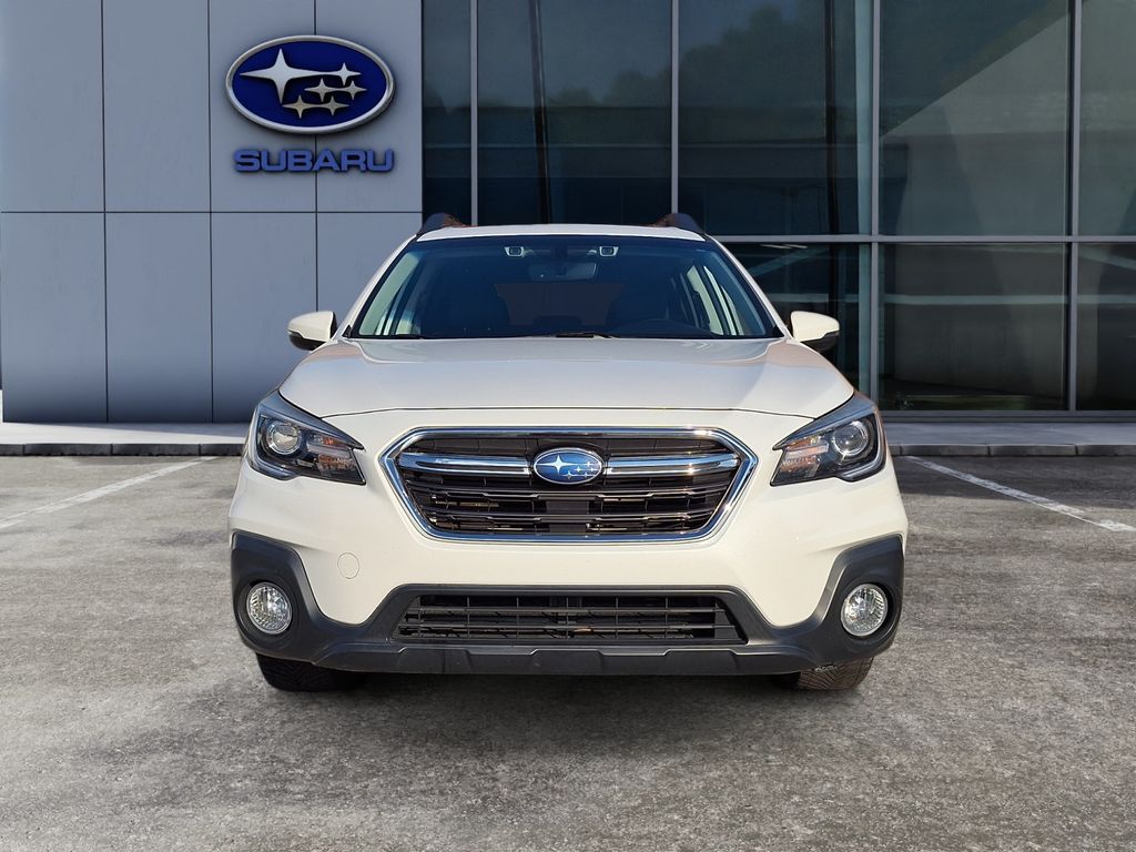 2019 Subaru Outback 2.5i Limited photo 2