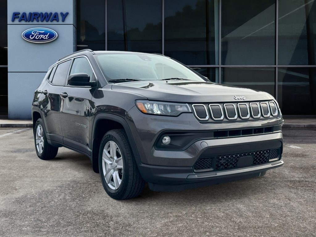 Used 2022 Jeep Compass Latitude SUV