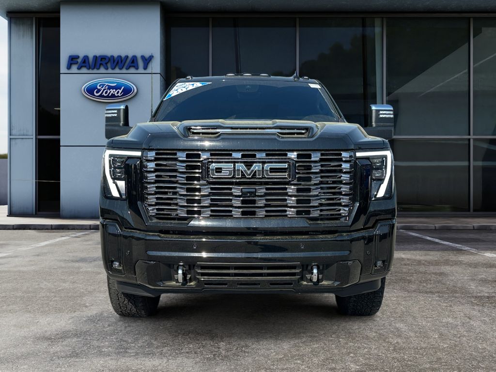 2024 GMC Sierra 2500 HD Denali Ultimate photo 3