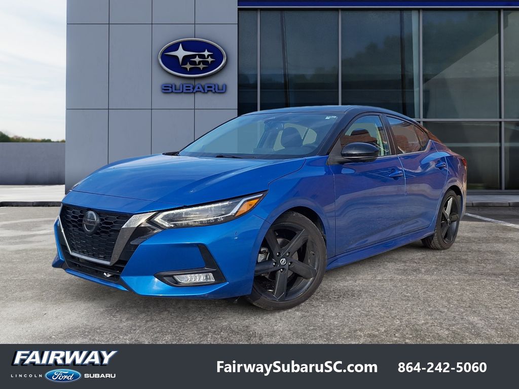 2021 Nissan Sentra SR's photo