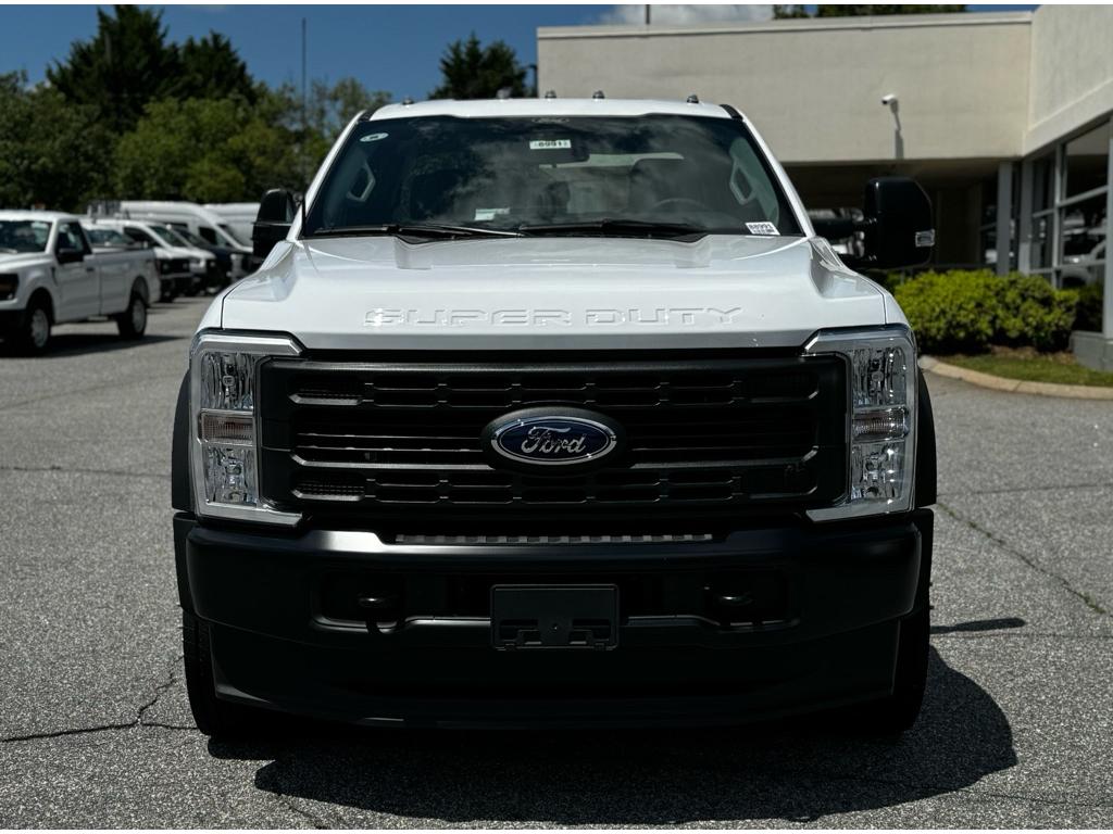 2024 Ford F-550 XL photo 2