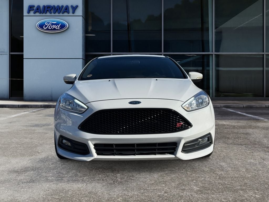 Used 2018 Ford Focus ST Base Hatchback