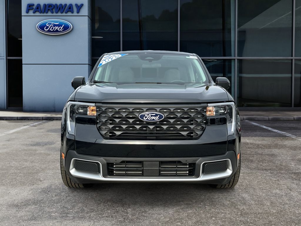 2025 Ford Maverick Lariat photo 2