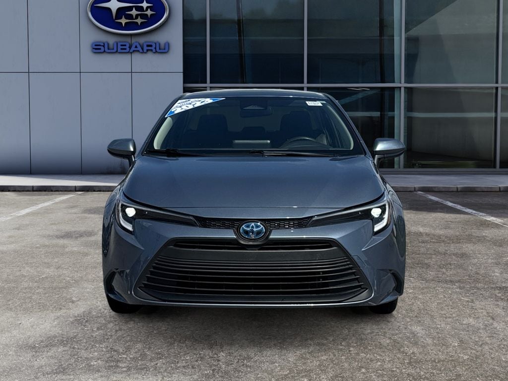 Used 2023 Toyota Corolla LE with VIN JTDBCMFE5PJ004026 for sale in Greenville, SC