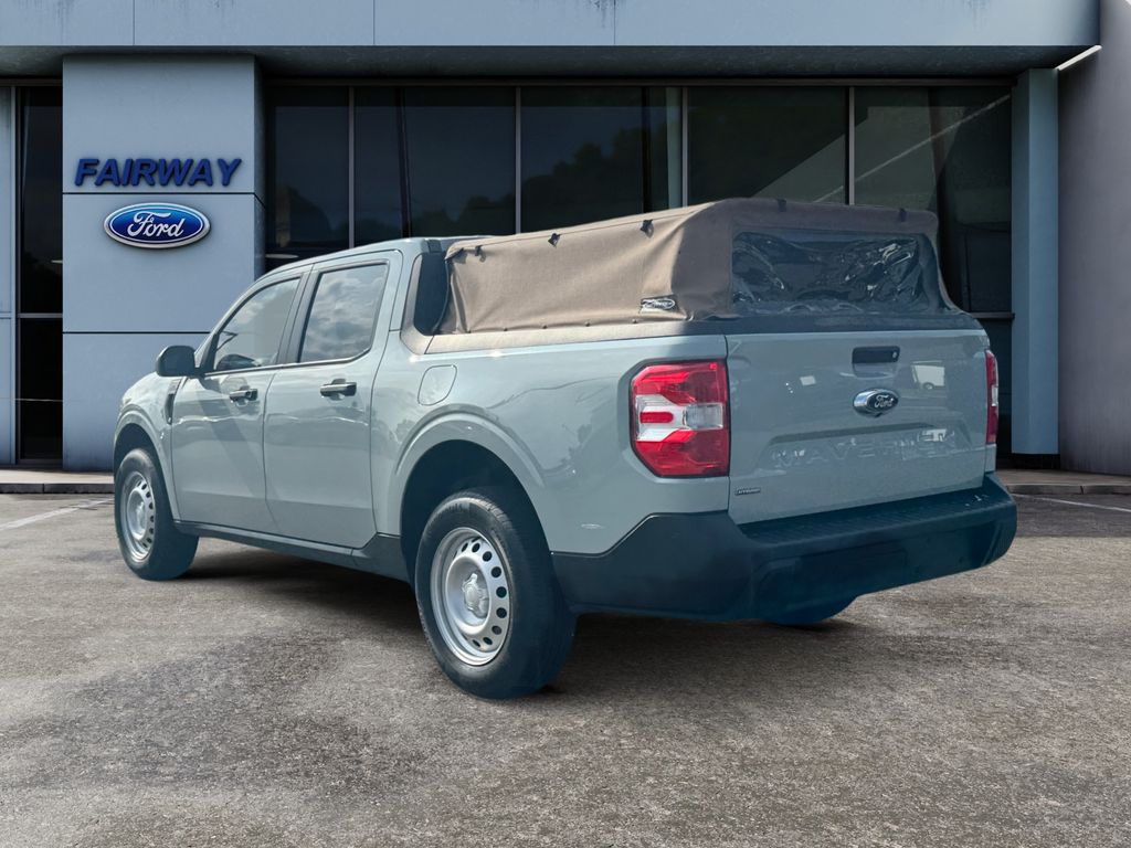 2024 Ford Maverick XL photo 3