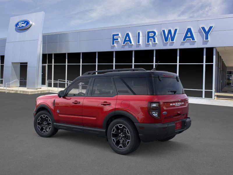 2025 Ford Bronco Sport Outer Banks photo 2