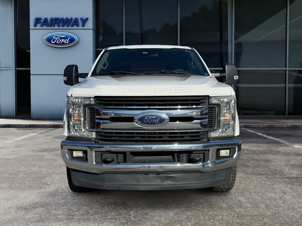 Used 2017 Ford F-250 XLT Truck Crew Cab